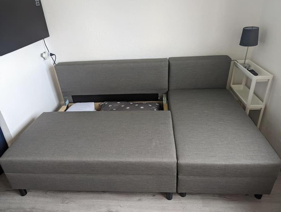 Asten Lovely Studio With Free Parking On Premisis מראה חיצוני תמונה