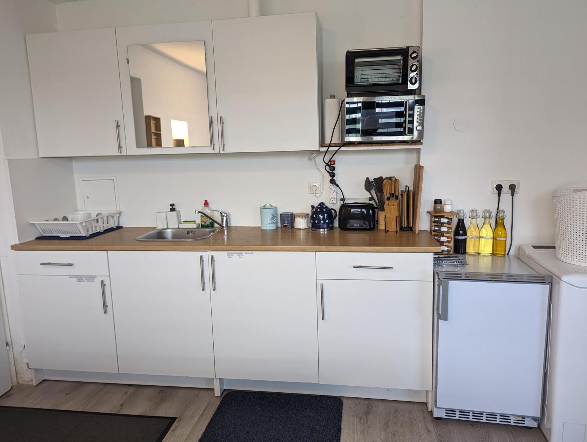 Asten Lovely Studio With Free Parking On Premisis מראה חיצוני תמונה